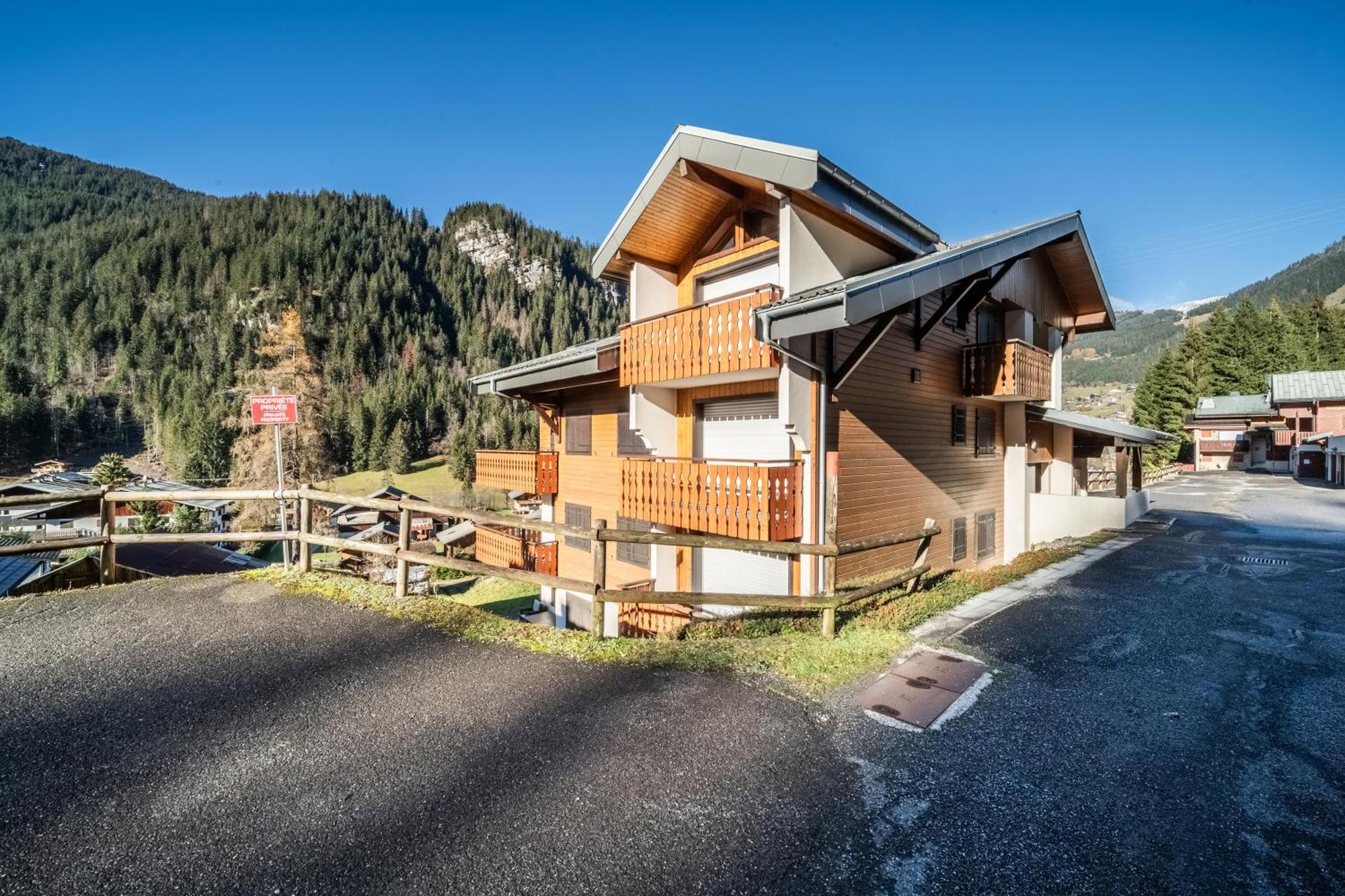 T3 * Chatel